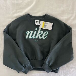 Girls Nike Sweatshirt